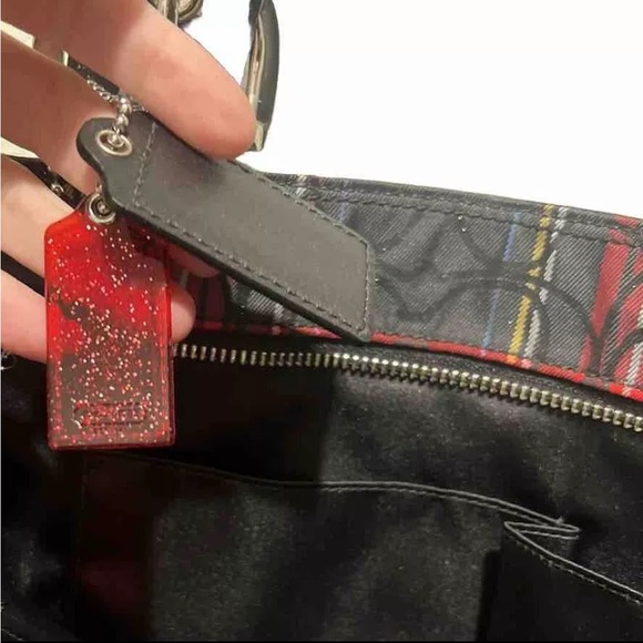 Signature Coach Poppy Bag Red And Black Plaid Shoulder Handbag Medium Size Purse - Picture 10 of 16